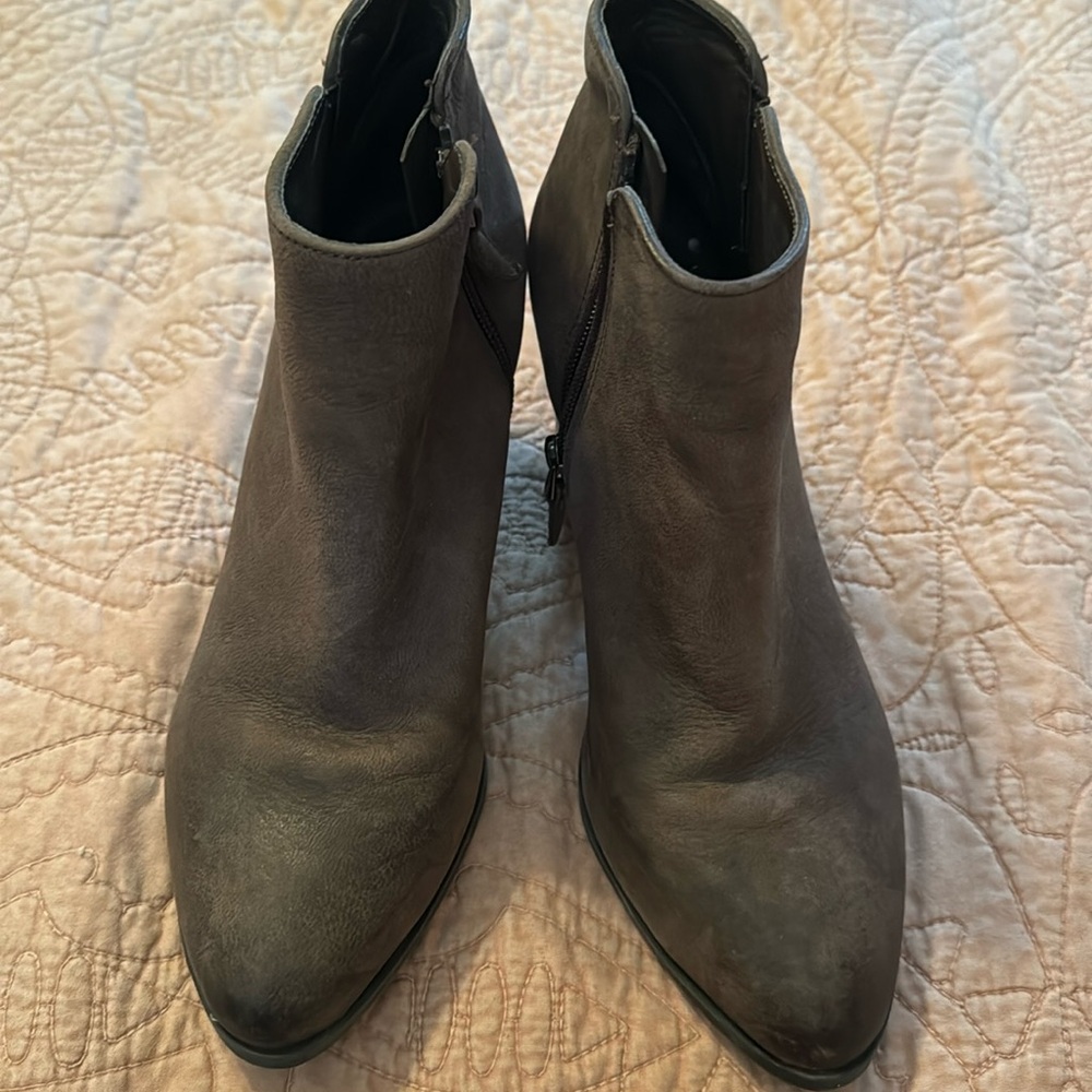 Taupe Franco Sarto bootie size 6.5